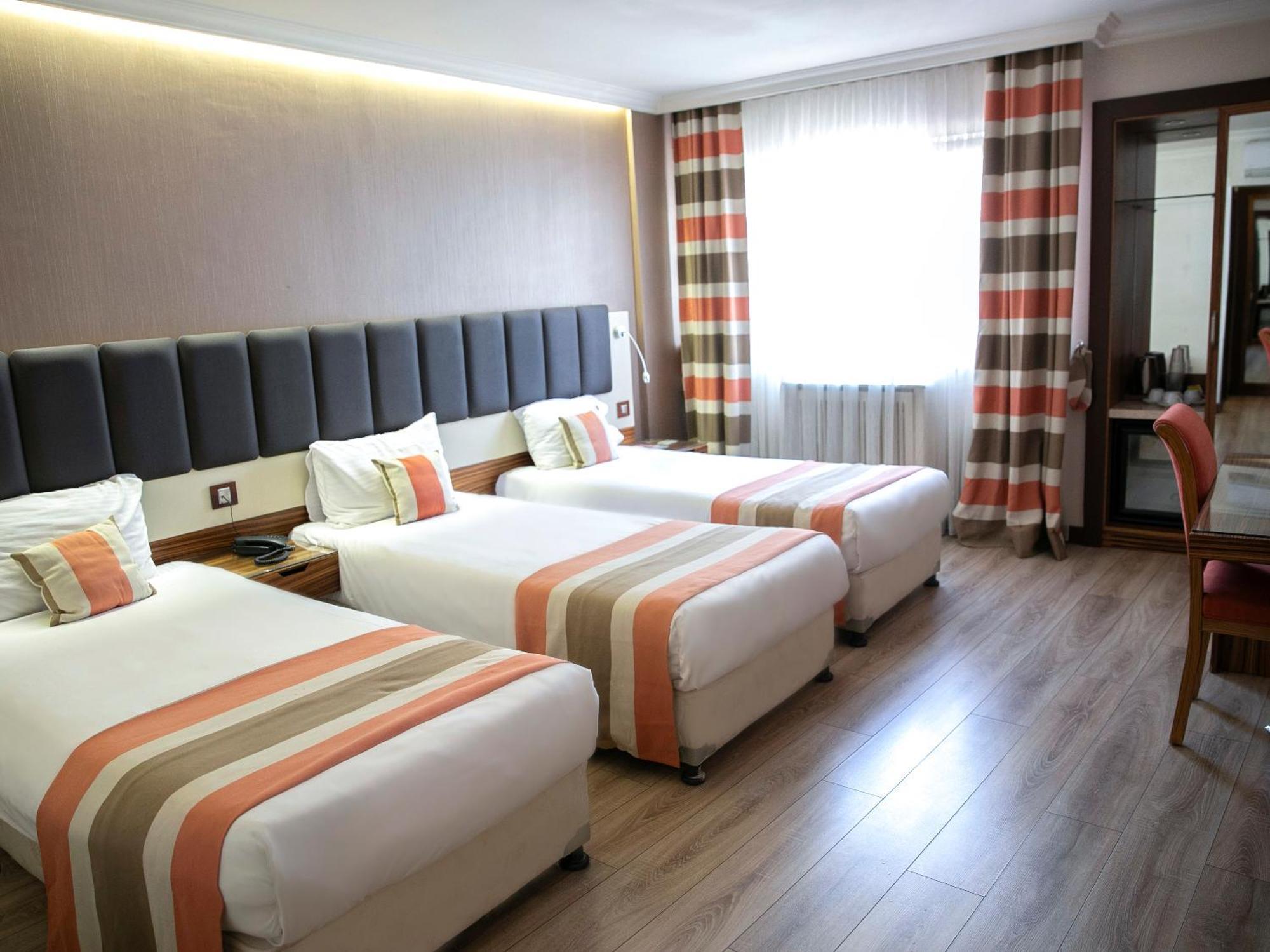 Fimka Hotel Istanbul Bagian luar foto