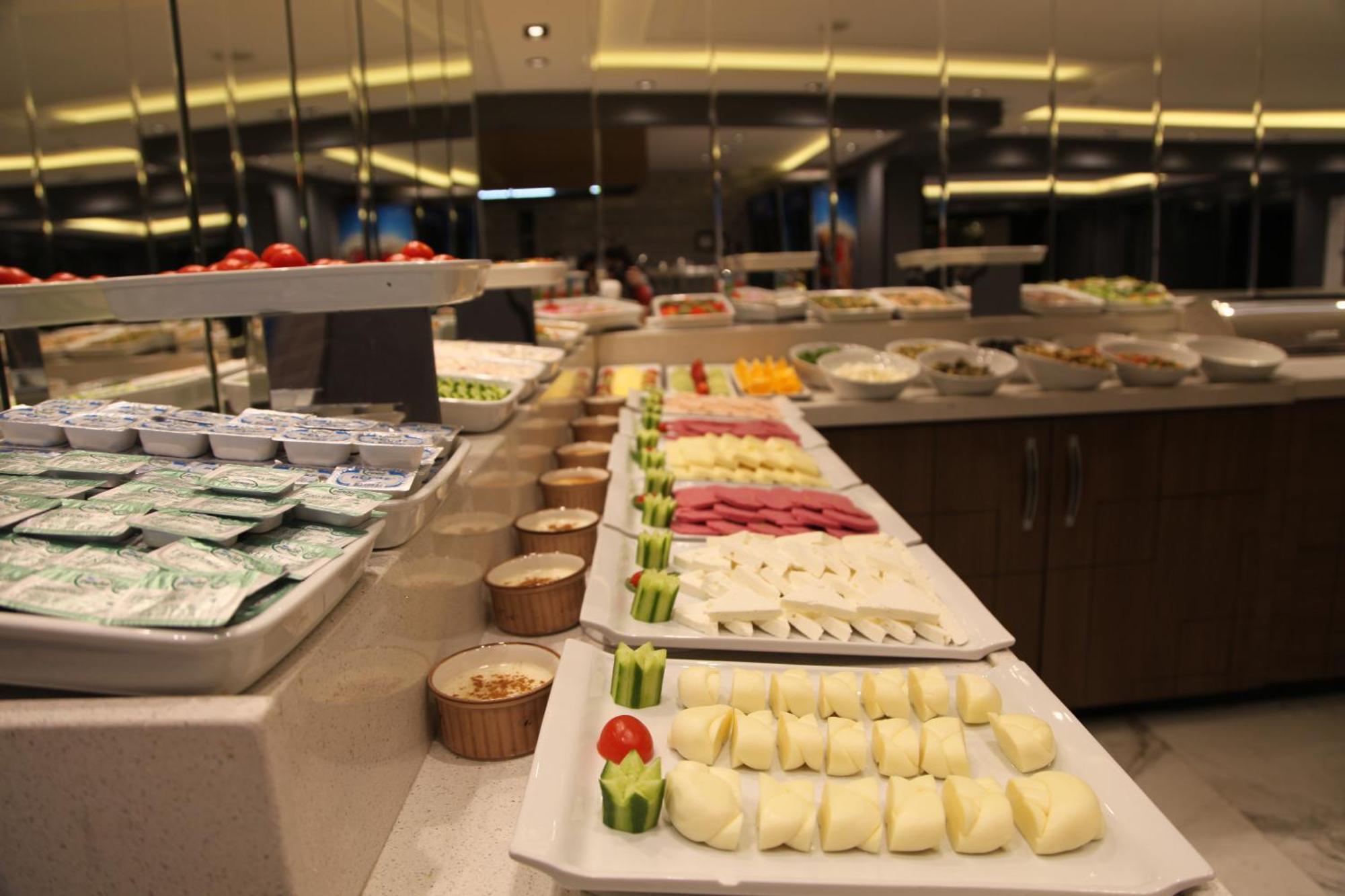 Fimka Hotel Istanbul Bagian luar foto
